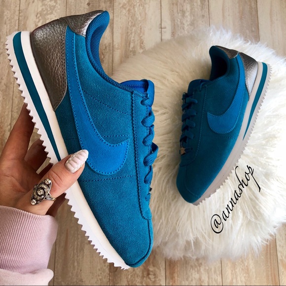 nike cortez teal